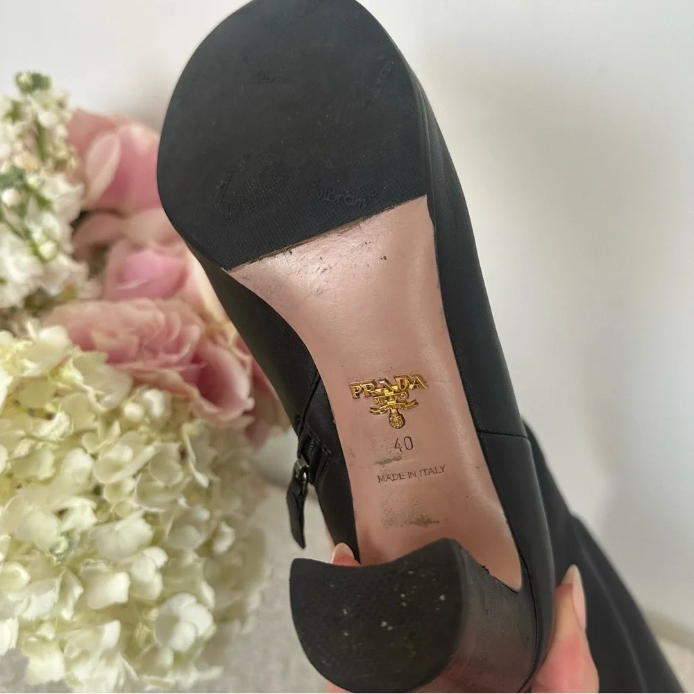 Prada Knee High Leather Boots - Picture 4 of 5